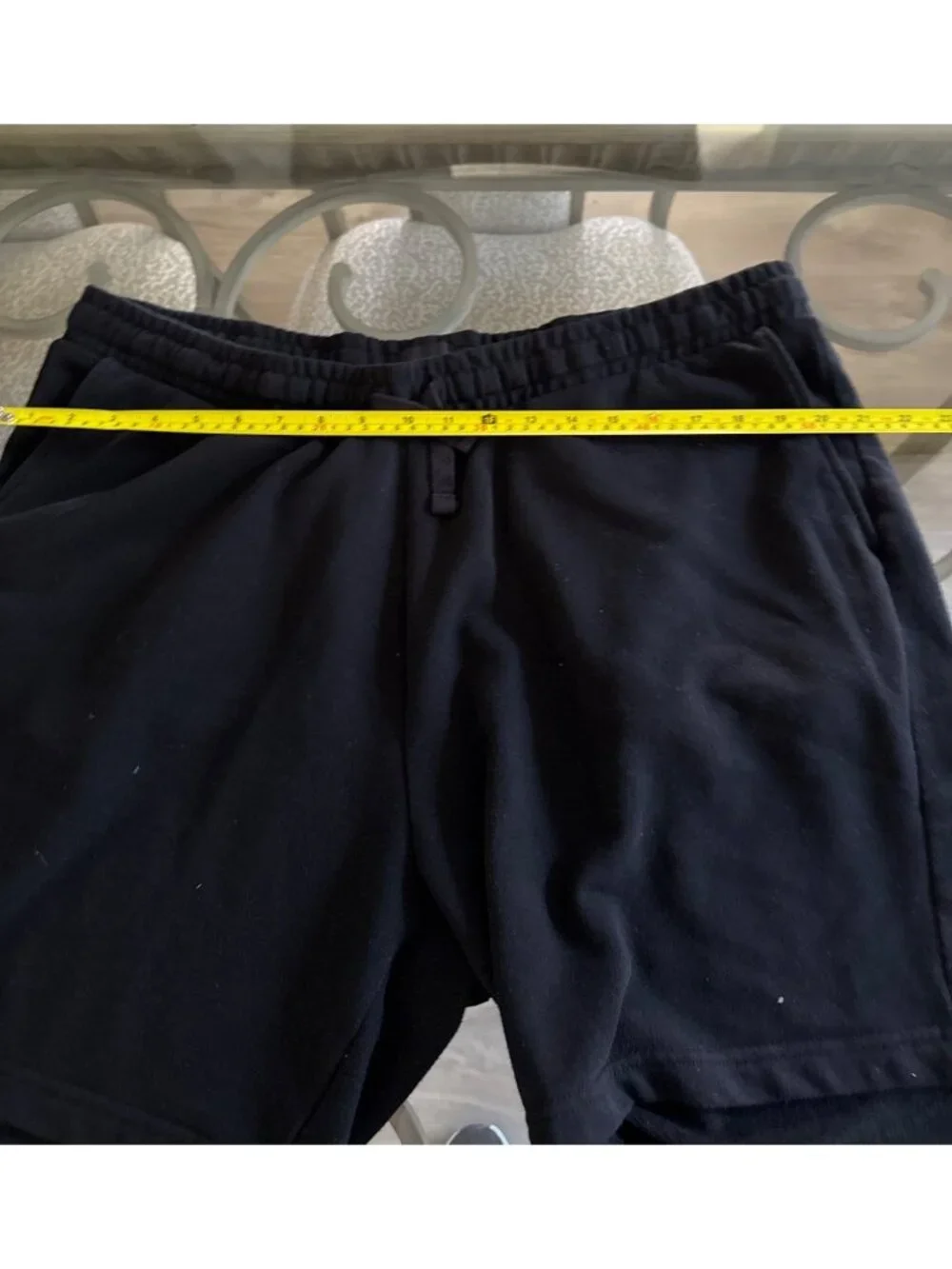 H&M Mens Regular Fit Black Shorts Size XXL Casual Cotton Blend